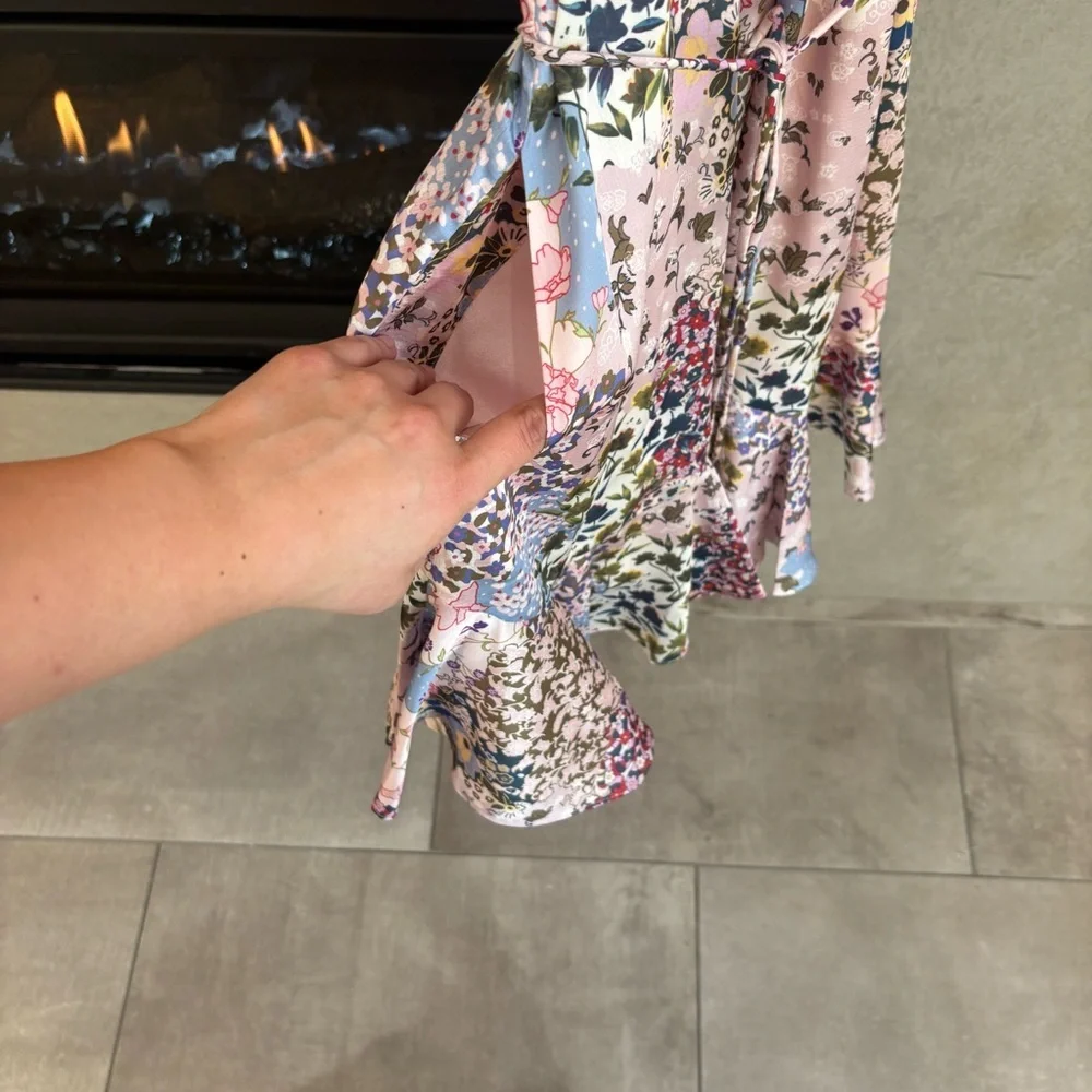 Ted Baker Lalu urban printed fluted hem mini dress, Size 2 - Picture 11 of 16